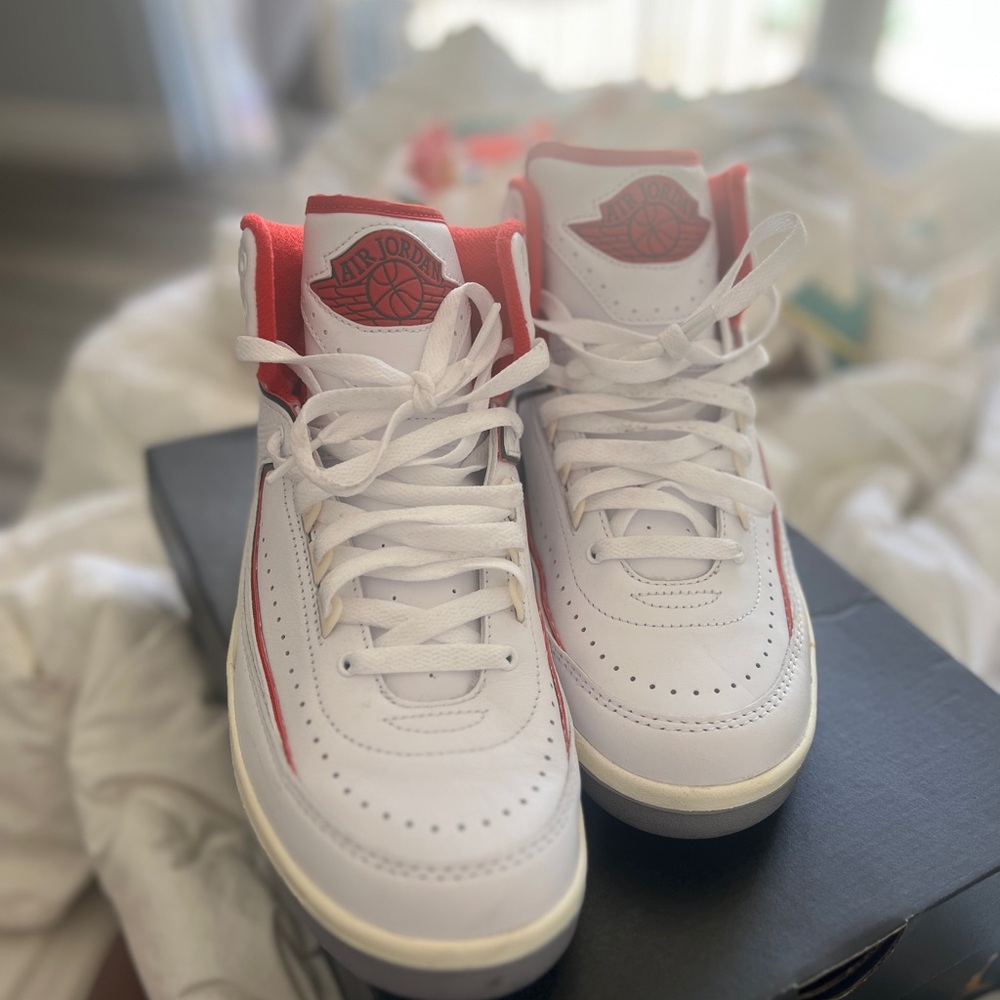Retro Jordan 2 White and Red Sneakers Size 7